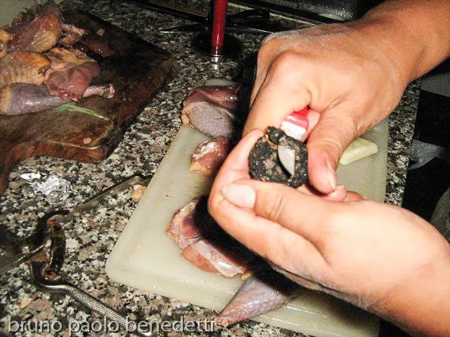 eliminare scorza da tartufo