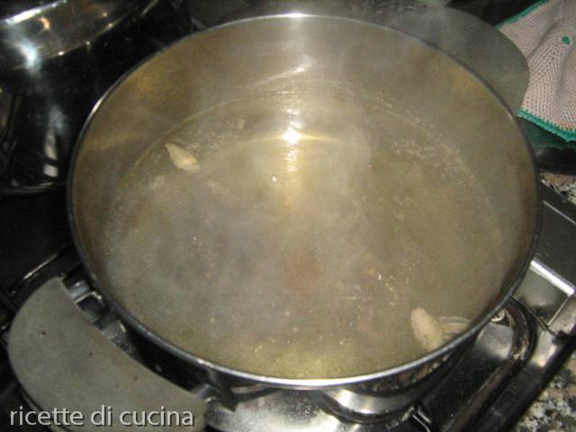 brodo per cuocere lumache