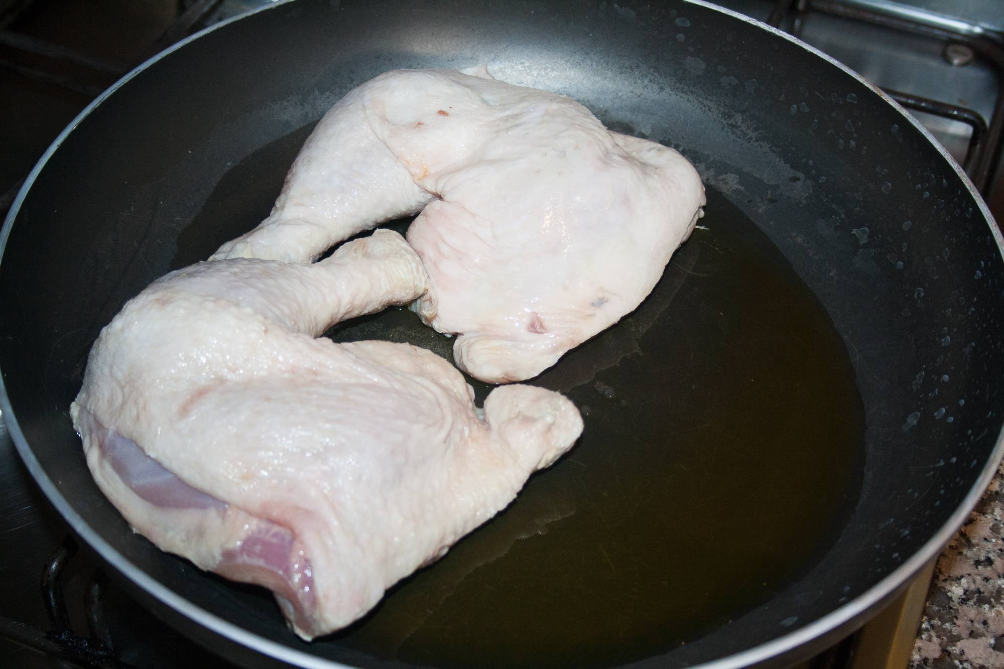 cosce di pollo in padella