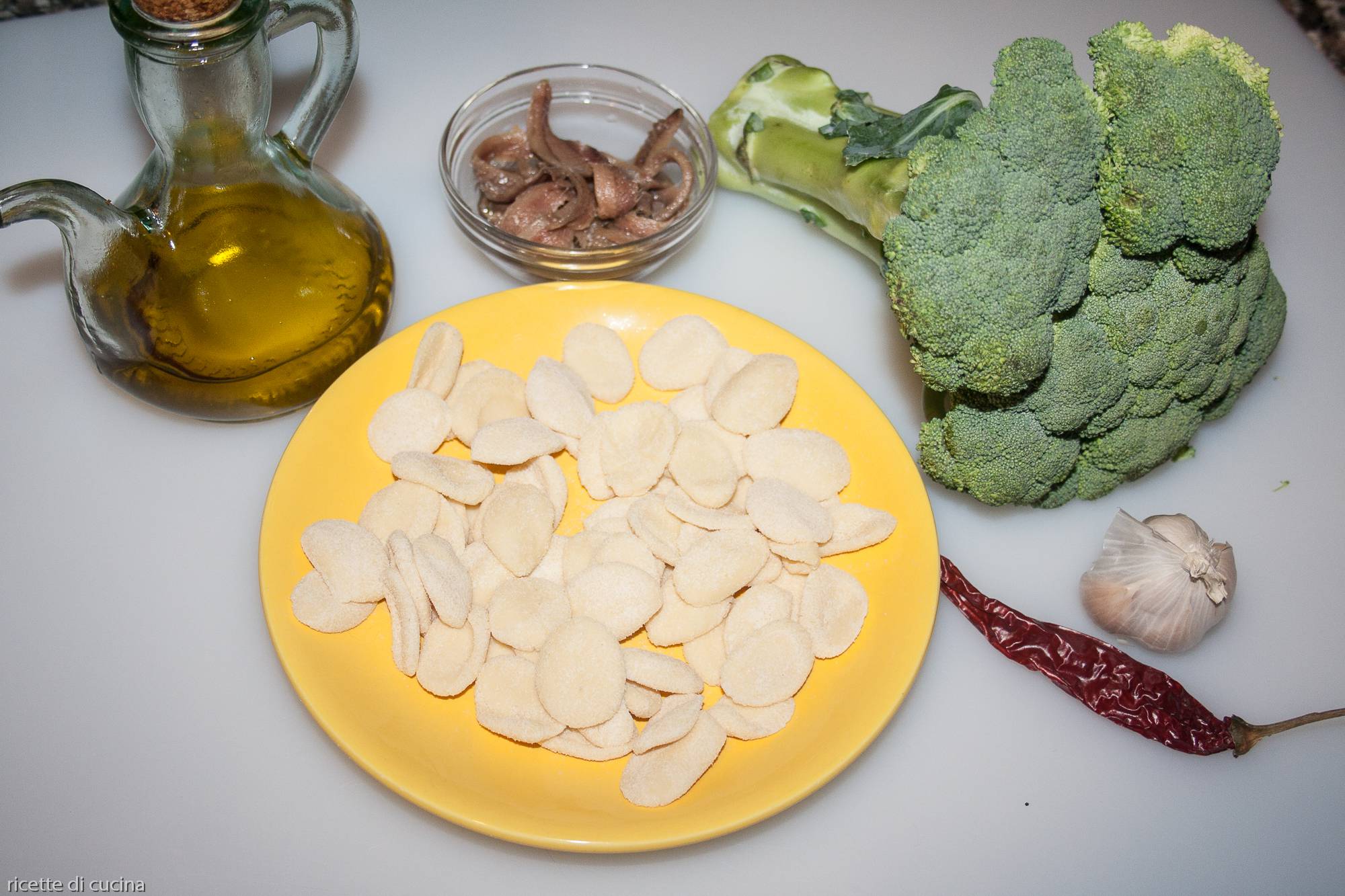 ingredienti orecchiette con i broccoli