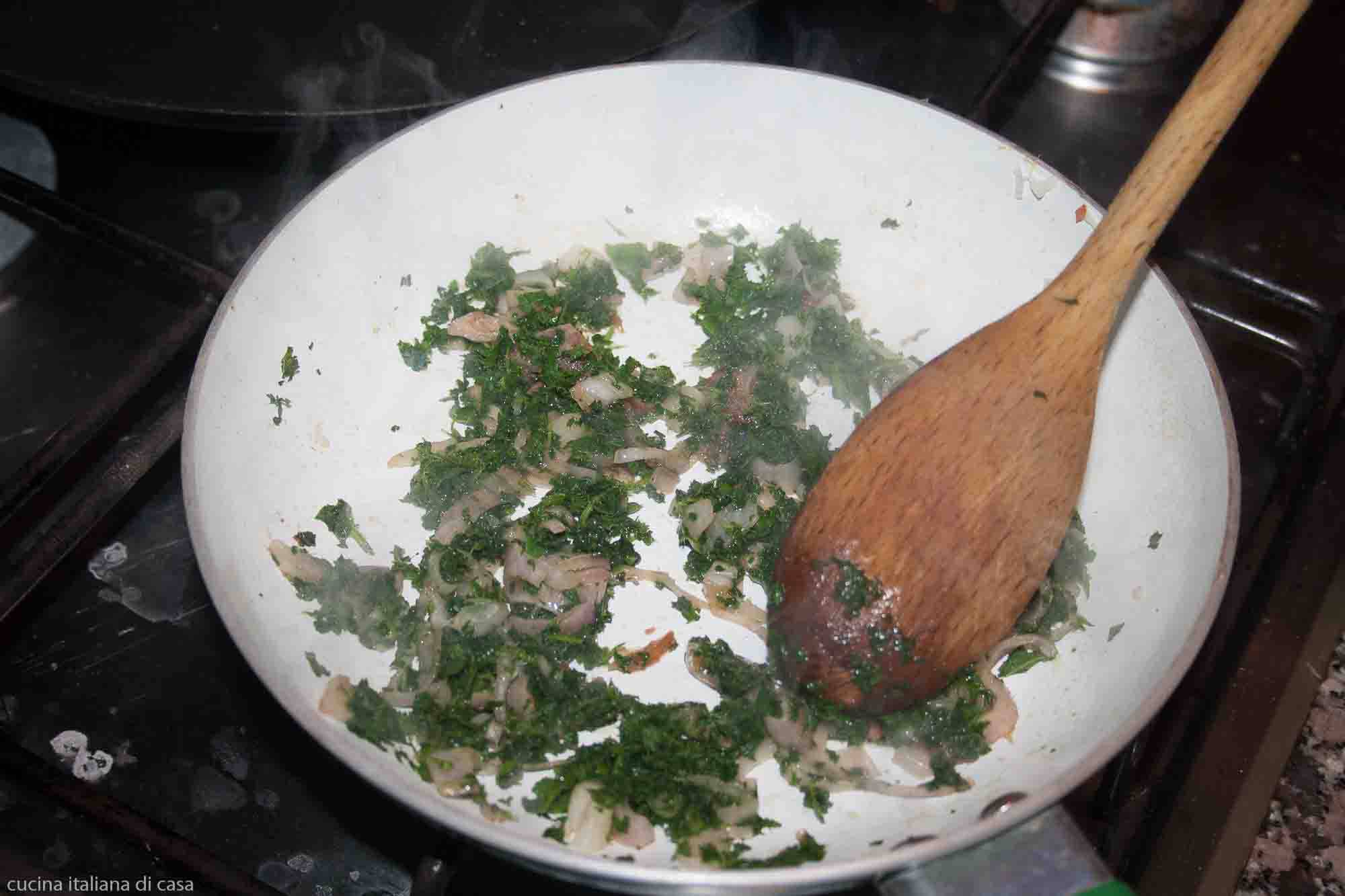 aggiungere ortiche