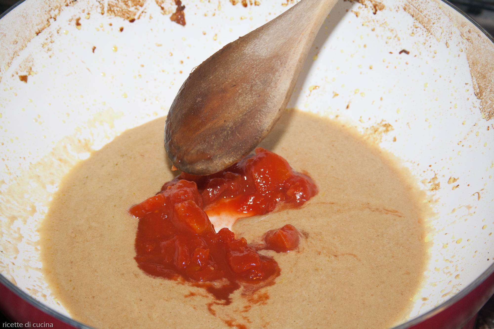 salsa con polpa pomodoro