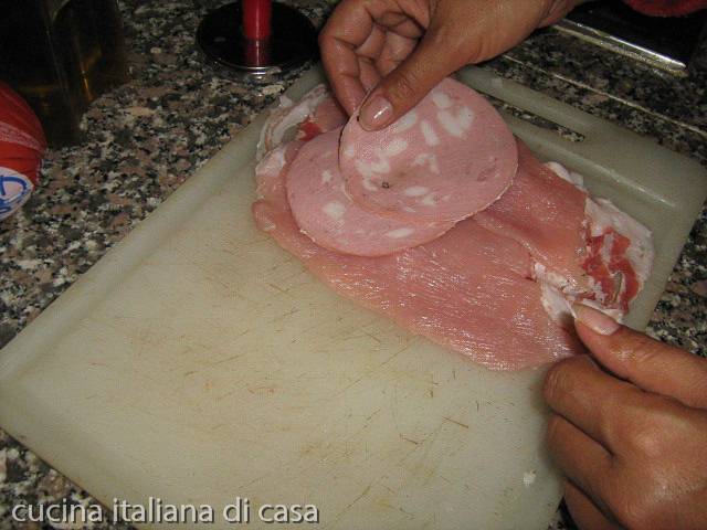 mortadella su tacchino