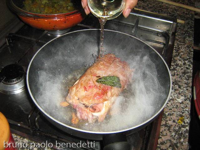 sfumare arrosto con vino bianco