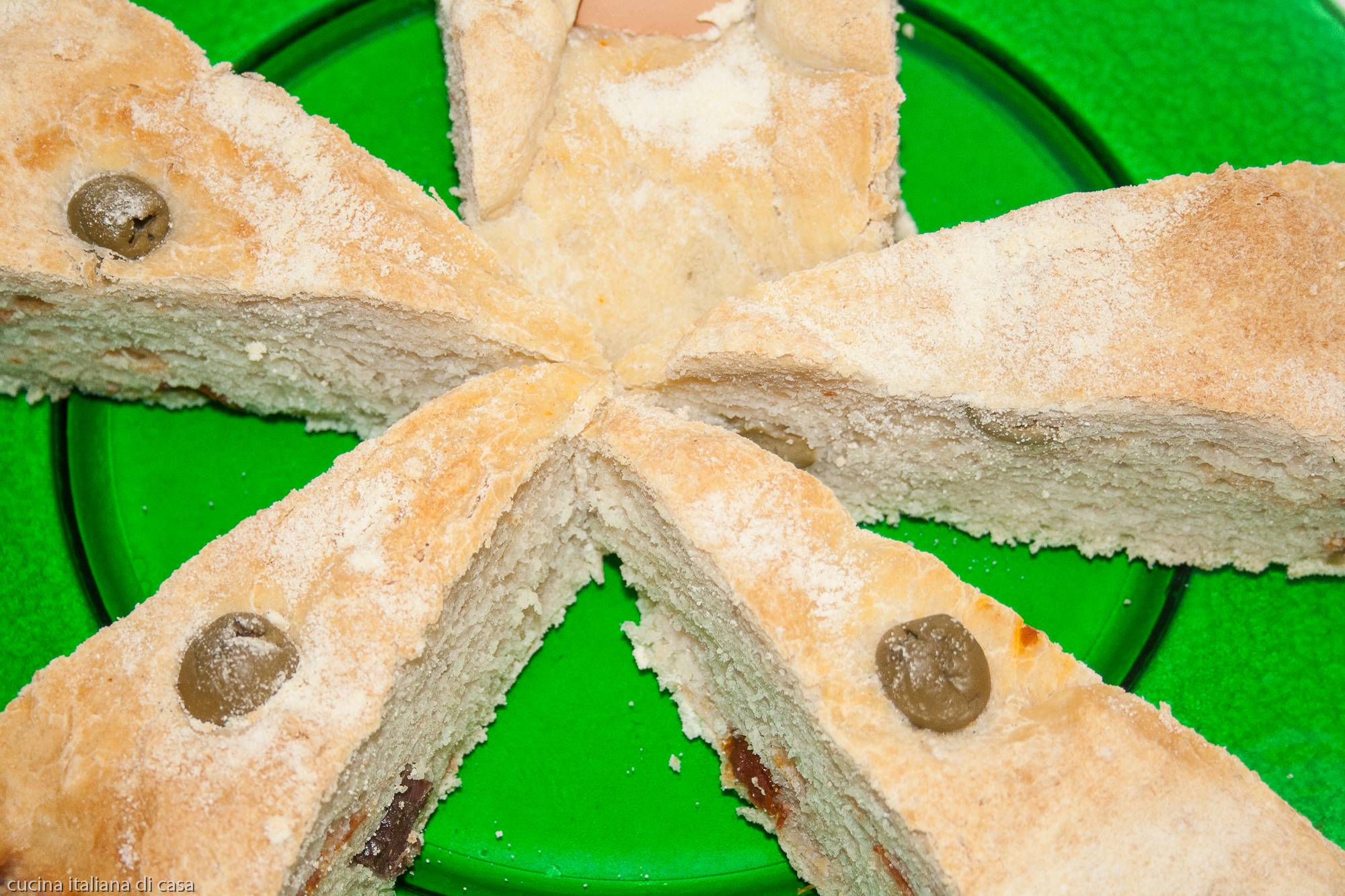 Pane condito di Pasqua, ricetta con foto