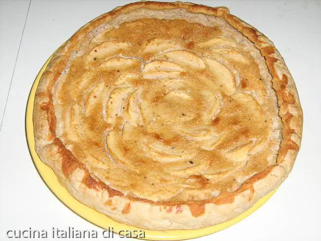 Veja di mele, ricetta tradizionale di cucina svizzera per una torta di mele facile da preparare