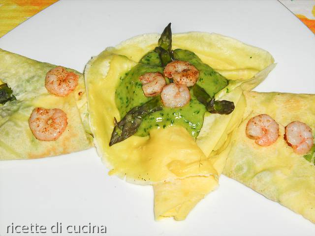 ricetta crespelle asparagi gamberi