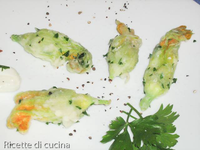 ricetta fiori zucchina mozzarella