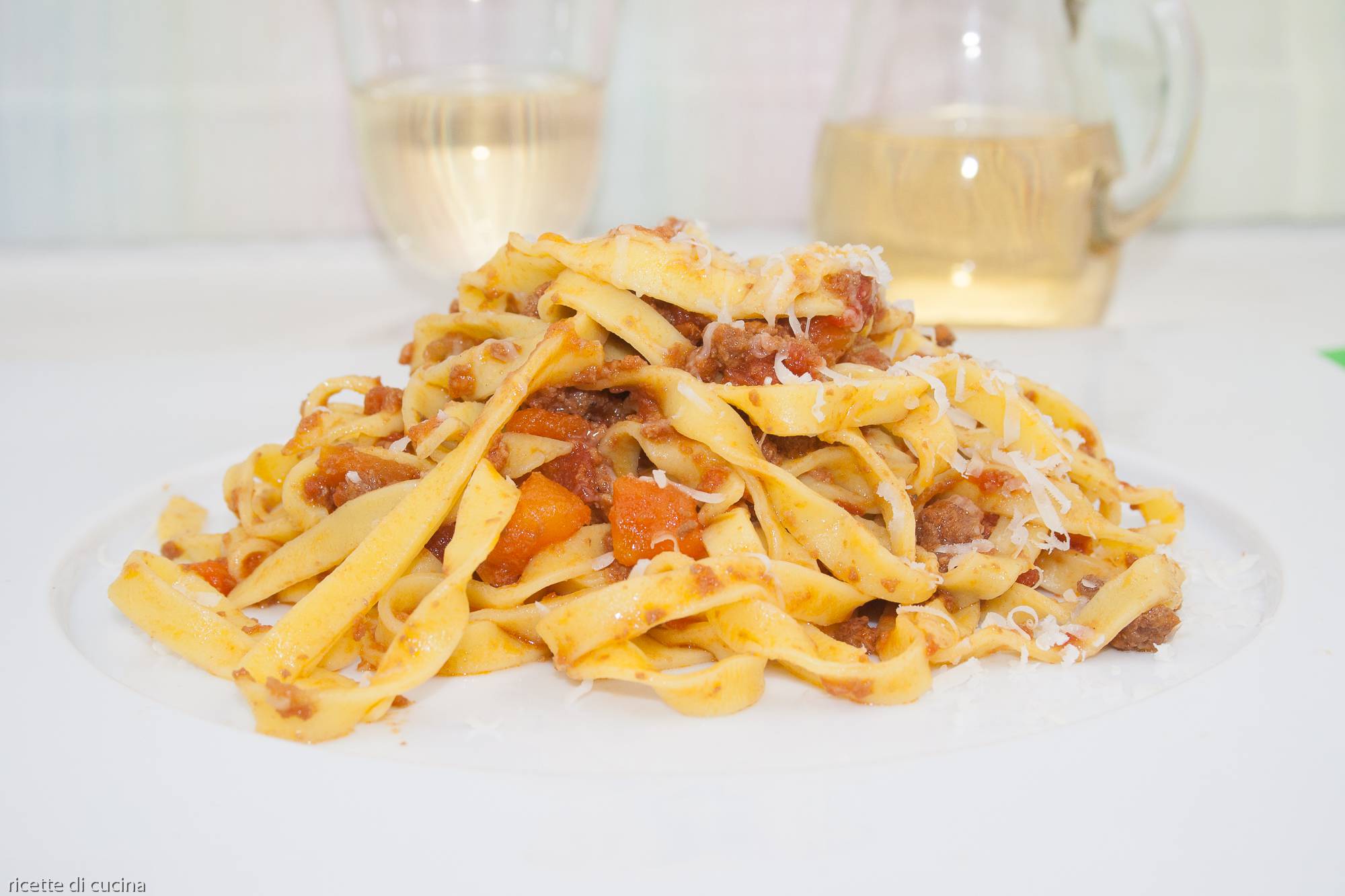 ricetta tagliatelle ragu bolognese