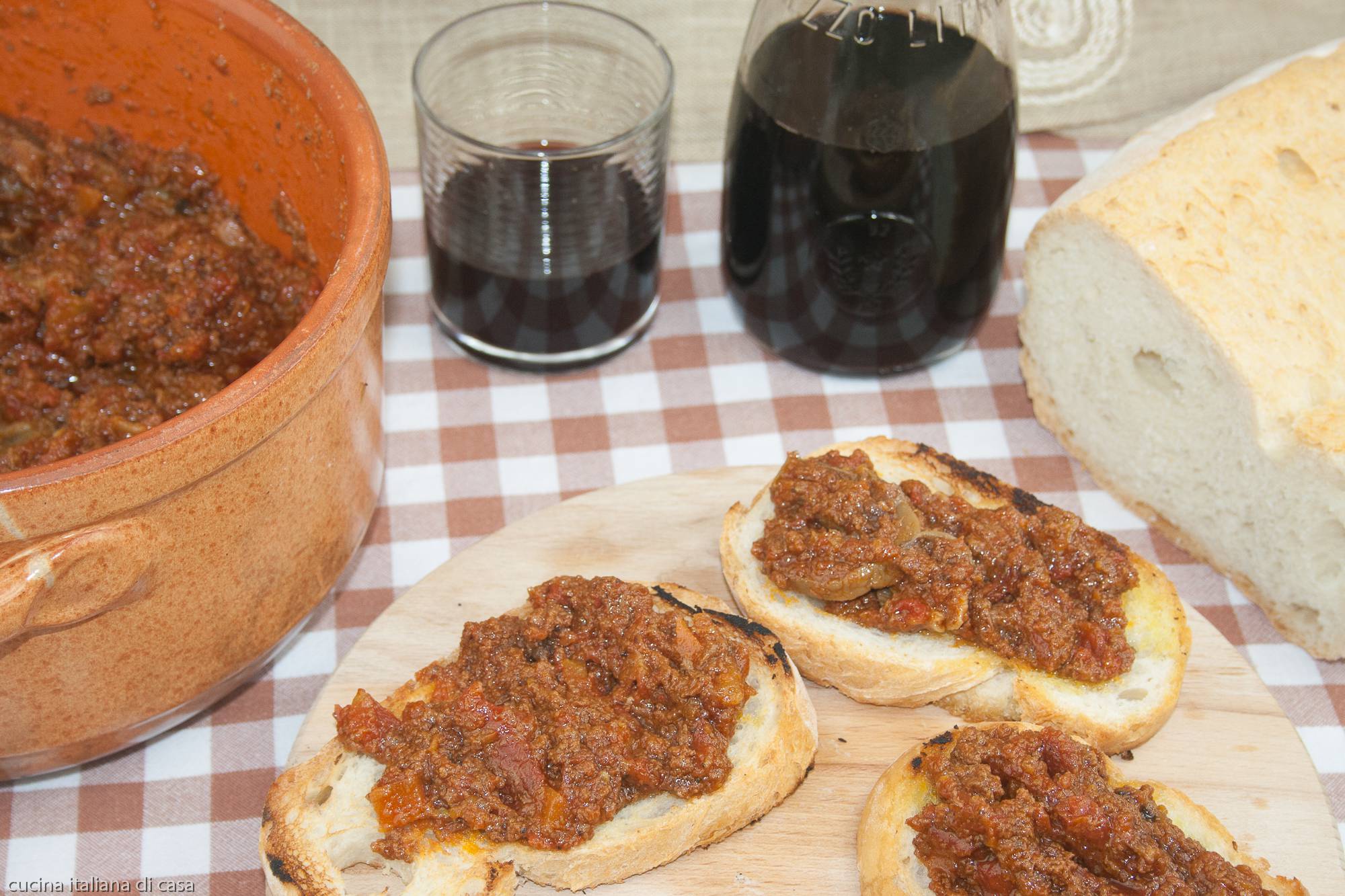 ricetta ragu cinghiale con funghi