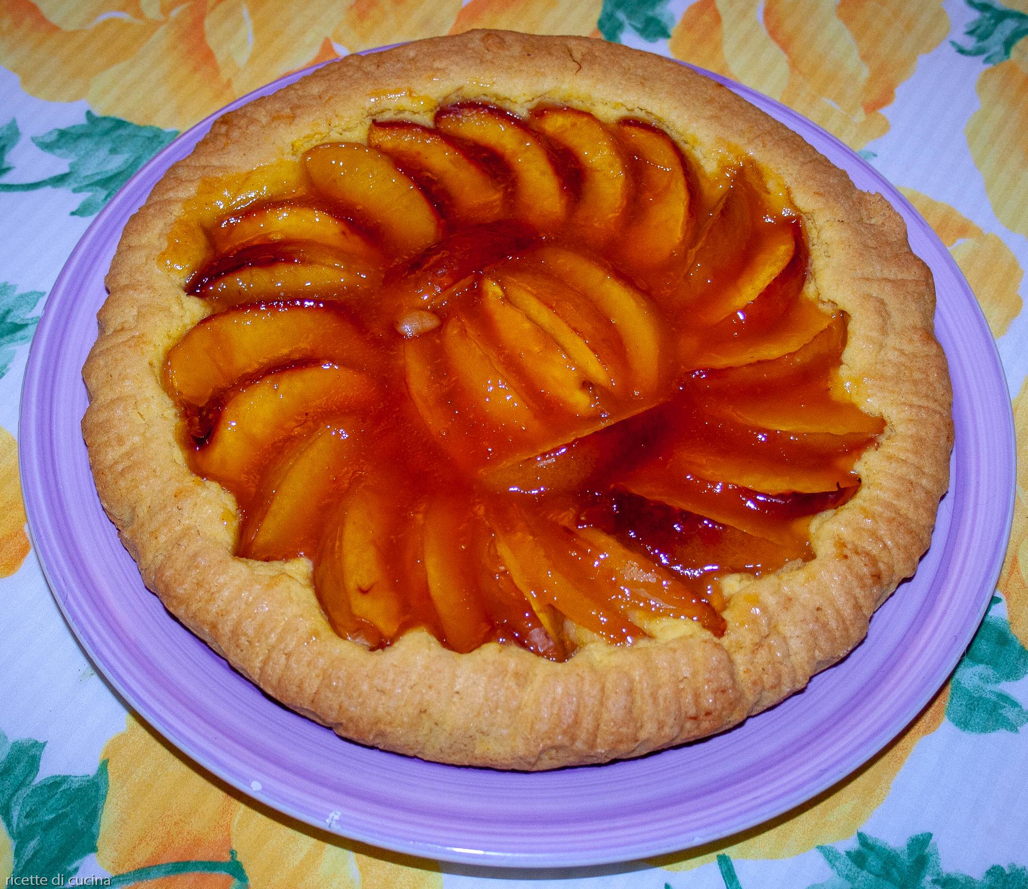 ricetta crostata pesche