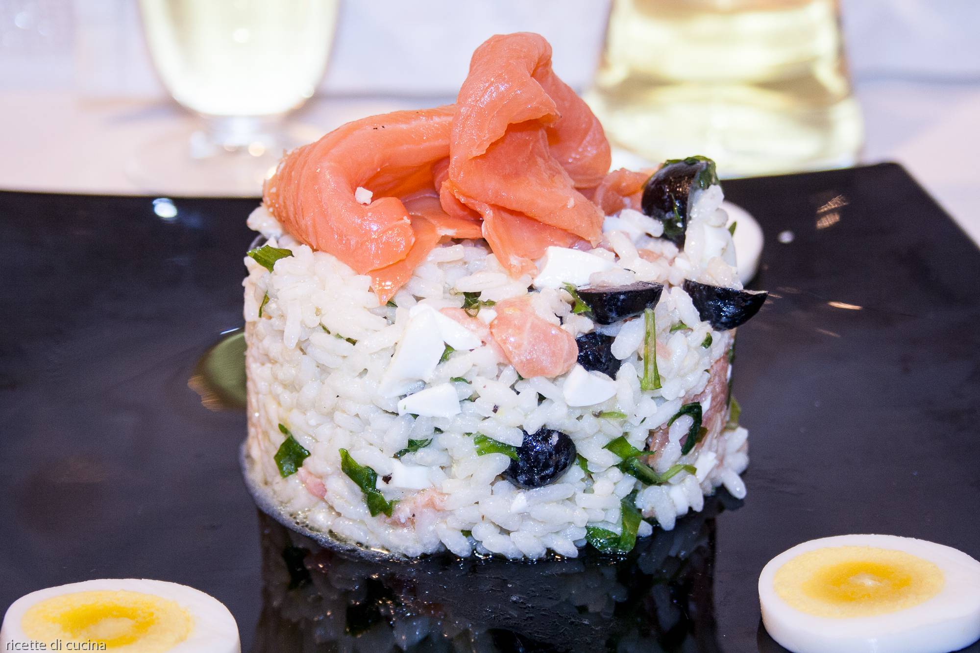 ricetta insalata riso salmone
