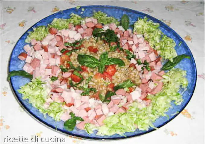 ricetta insalata fredda farro prosciutto cotto