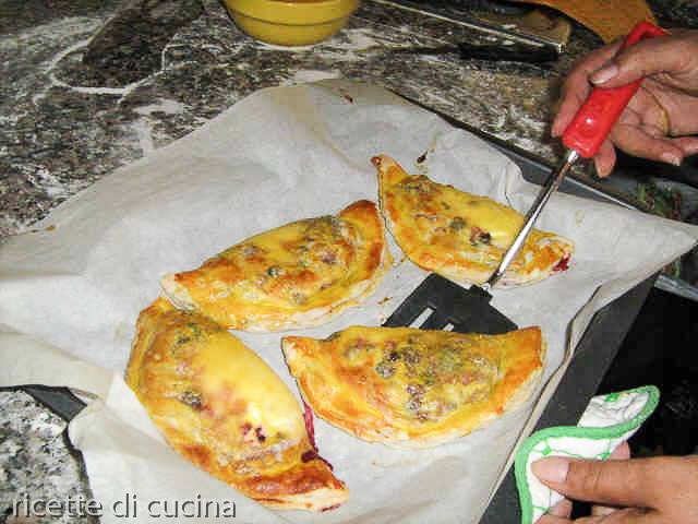 ricetta pasta sfoglia ricotta frutti bosco