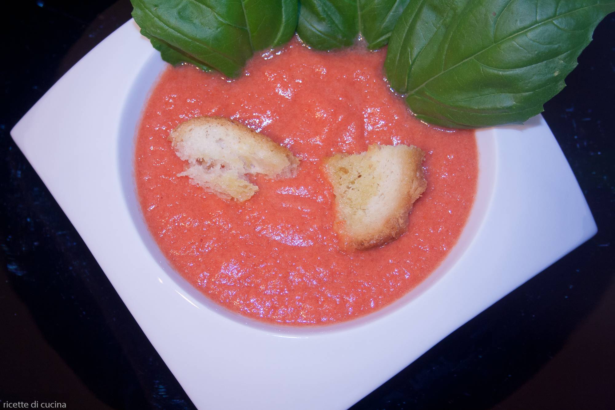 ricetta crema fredda pomodori