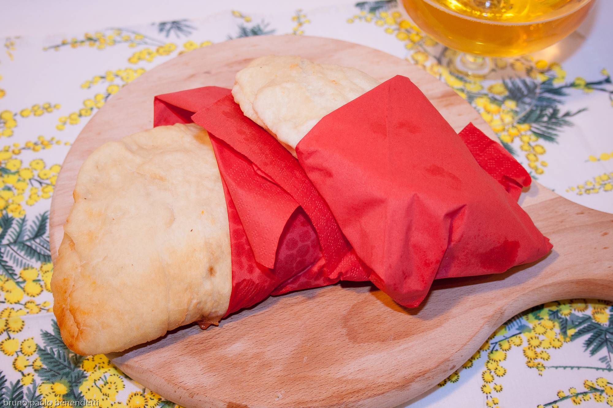 ricetta panzerotti formaggio rucola