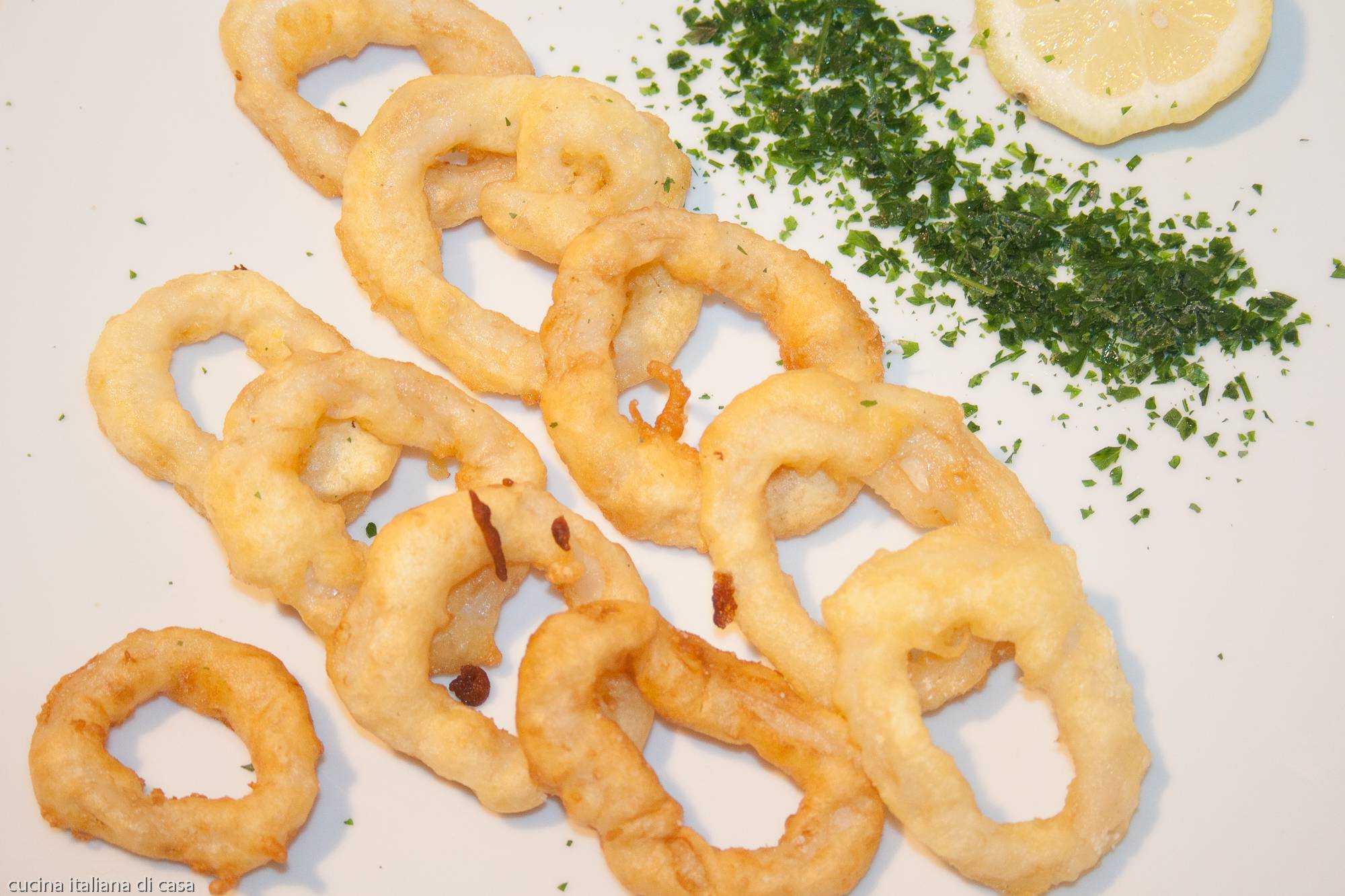 ricetta tradizionale calamaro fritto in pastella alla romana