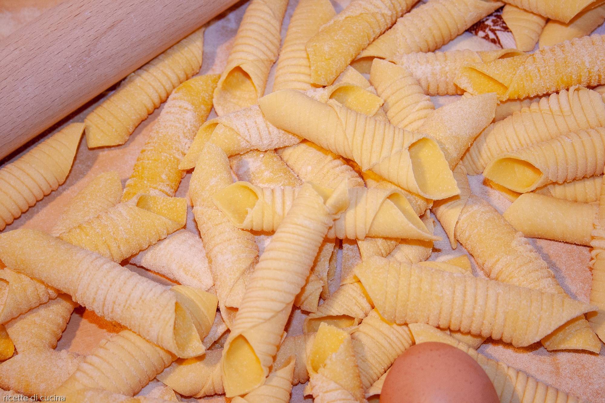 ricetta garganelli bietole granseola