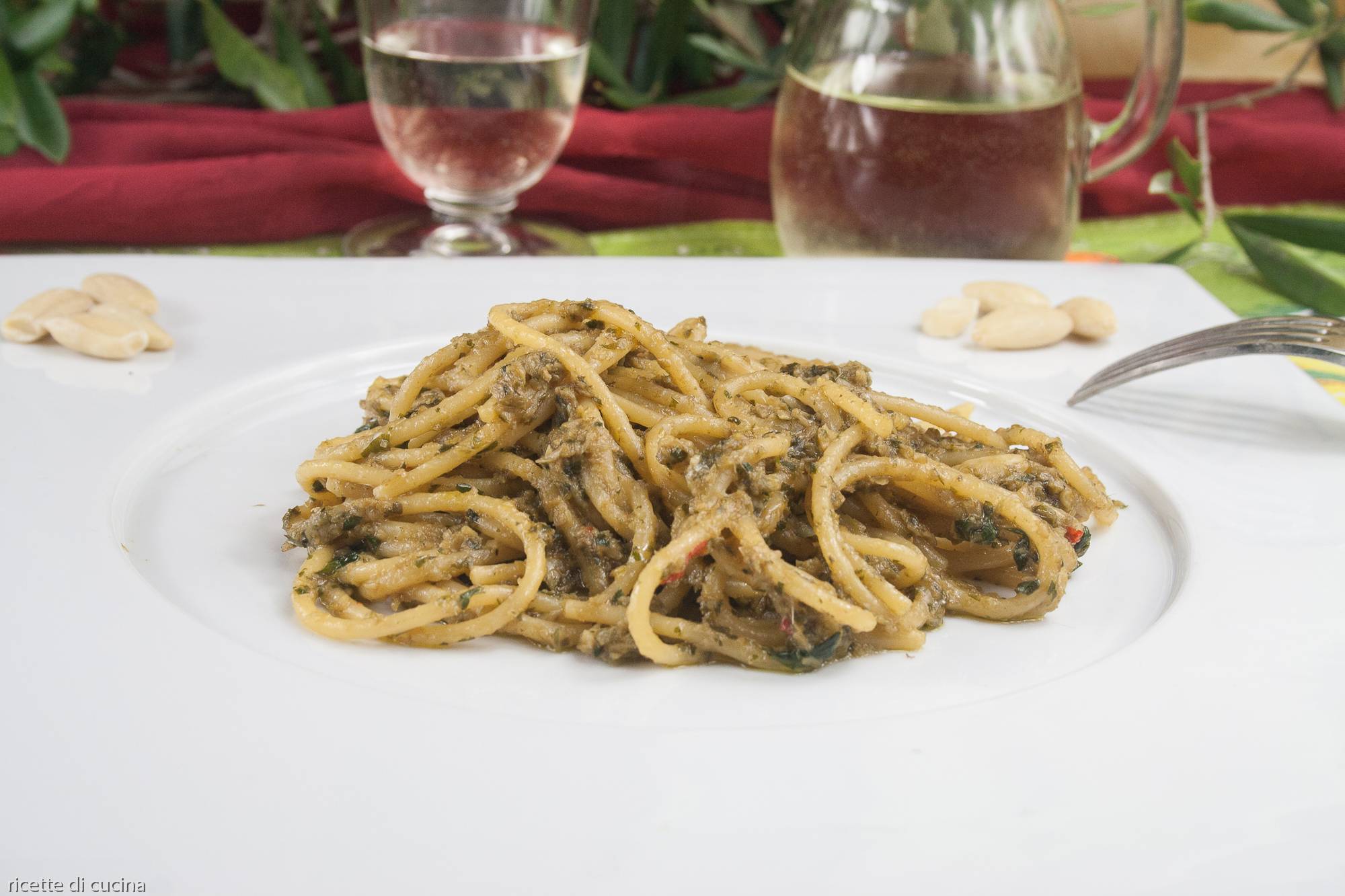 ricetta tagliolini spaghetti carciofi mandorle