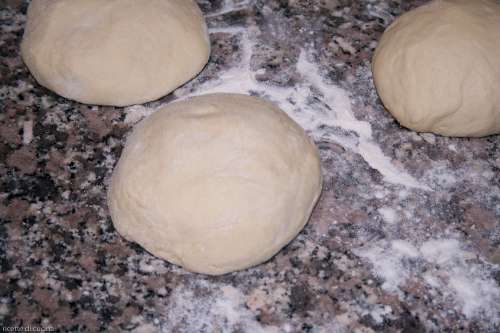 Come Fare L Impasto Per La Pizza Bassa Ricette Di Cucina